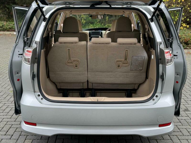 Used Toyota Estima 2012 for sale - 76605316: Photo 27