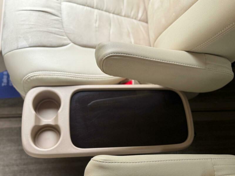 Used Toyota Estima 2012 for sale - 76605316: Photo 31