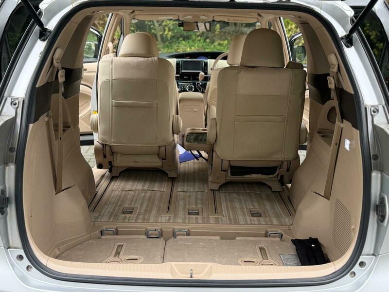 Used Toyota Estima 2012 for sale - 76605316: Photo 38