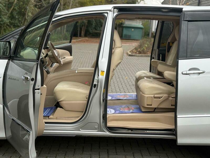 Used Toyota Estima 2012 for sale - 76605316: Photo 48