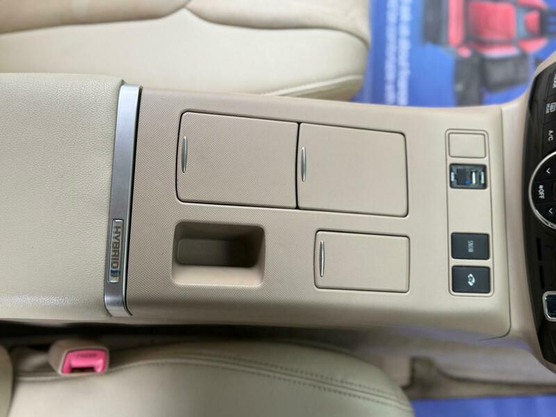 Used Toyota Estima 2012 for sale - 76605316: Photo 50