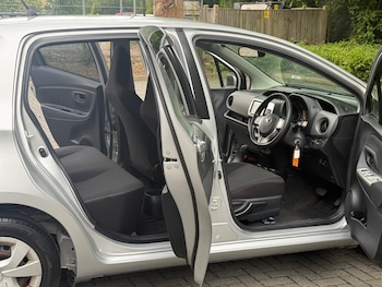 Used Toyota Yaris 2014 for sale - 78608778: Photo