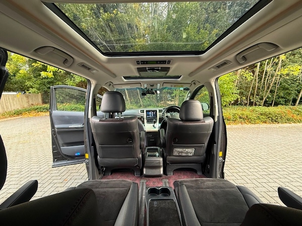 Used Toyota Vellfire 2013 for sale - 76178599: Photo 13