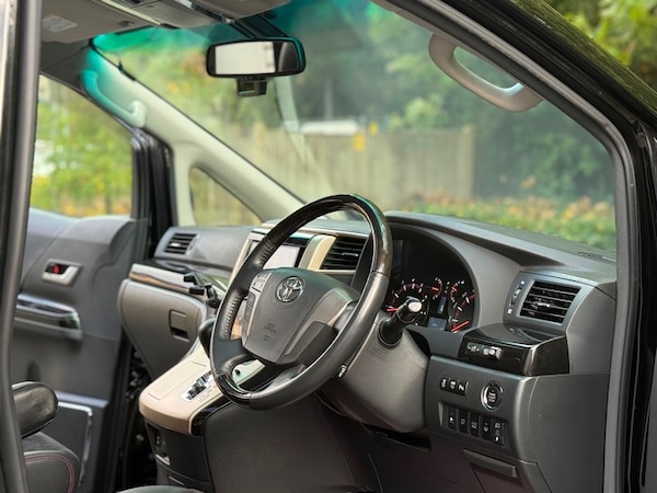 Used Toyota Vellfire 2013 for sale - 76178599: Photo 15