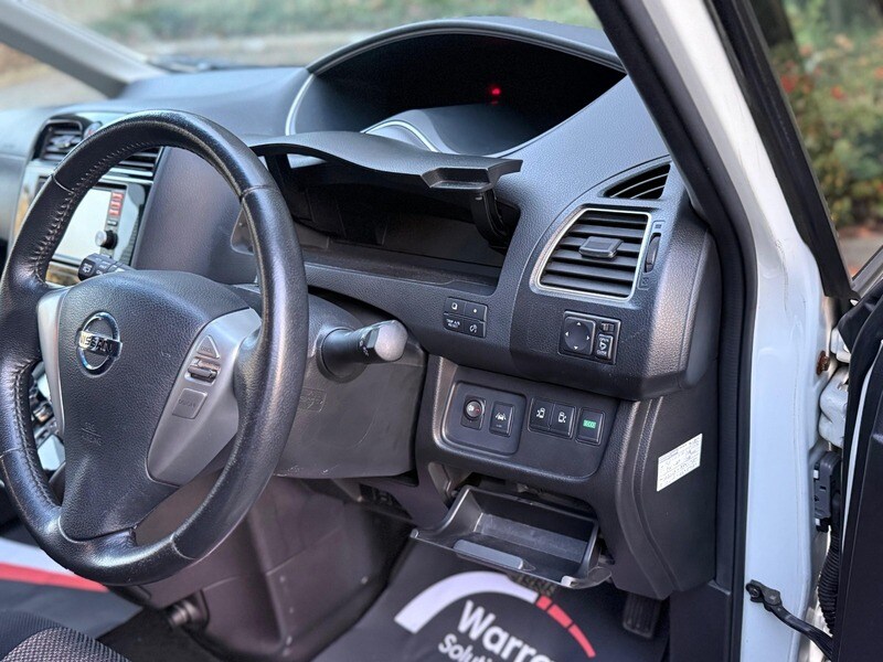 Used Nissan Serena 2025 for sale - 76570775: Photo 21