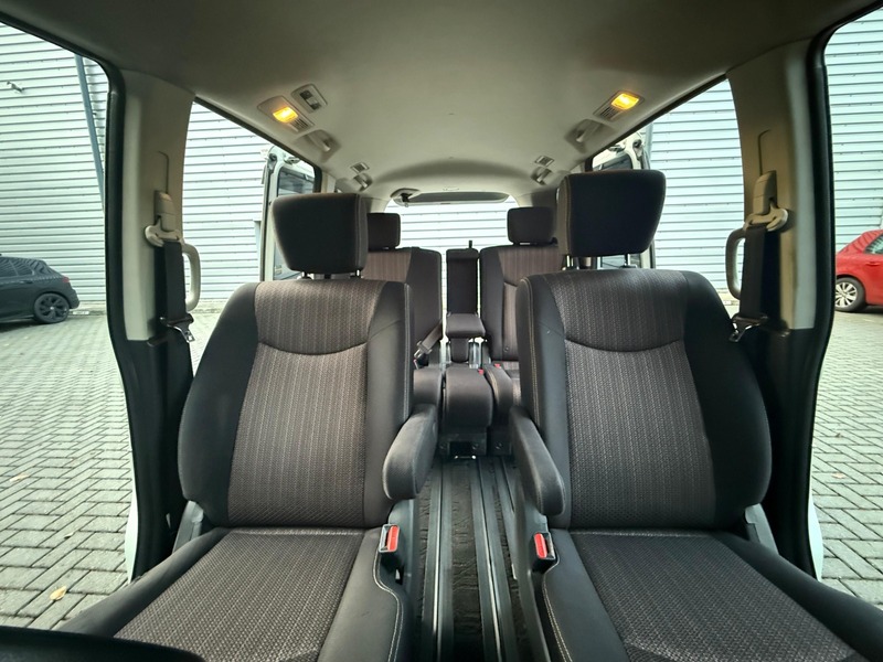 Used Nissan Serena 2025 for sale - 76570775: Photo 32