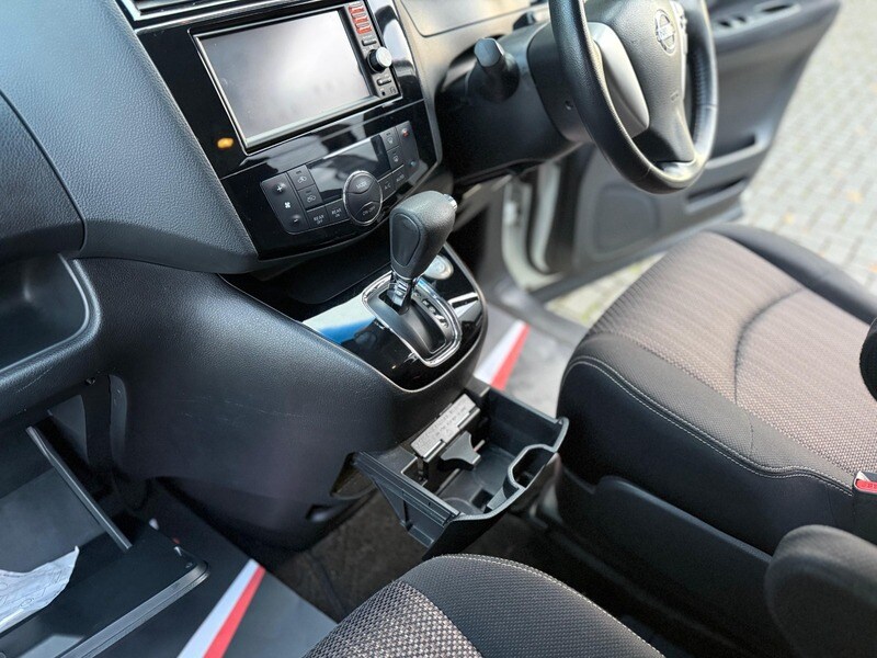 Used Nissan Serena 2025 for sale - 76570775: Photo 35