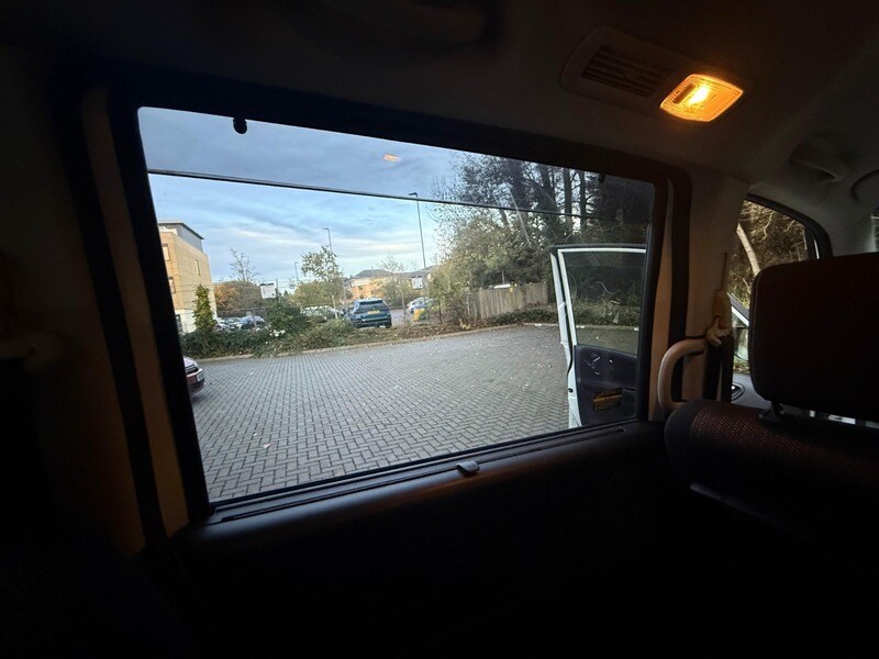 Used Nissan Serena 2025 for sale - 76570775: Photo 37