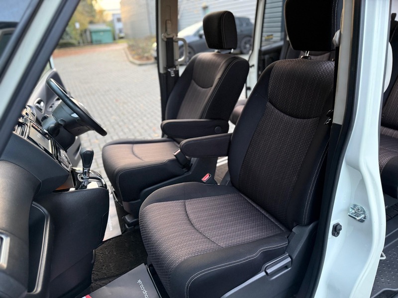 Used Nissan Serena 2025 for sale - 76570775: Photo 44