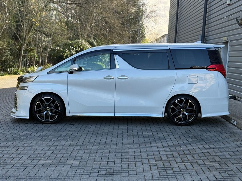 Used Toyota Vellfire 2016 for sale - 78201366: Photo 12