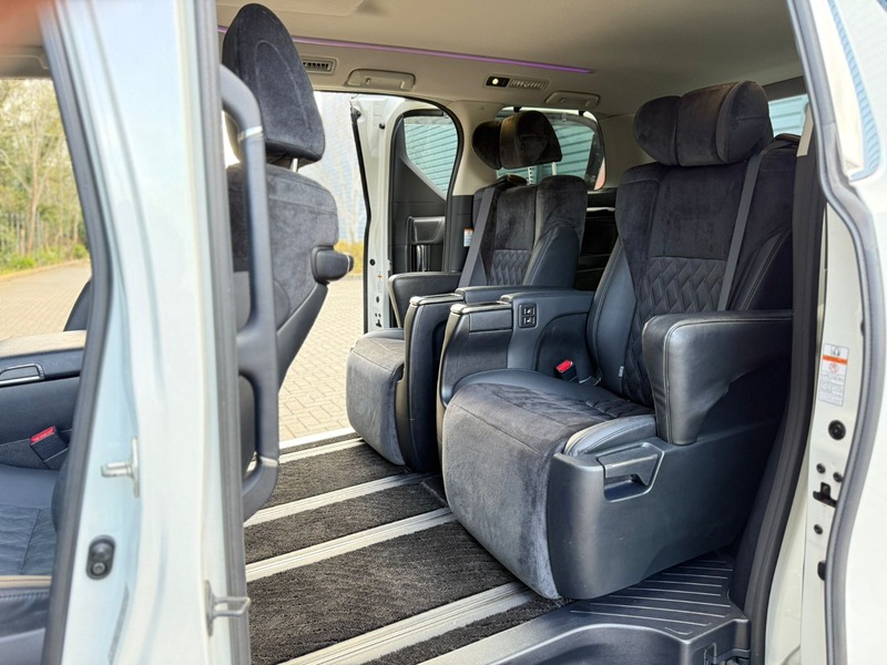 Used Toyota Vellfire 2016 for sale - 78201366: Photo 16