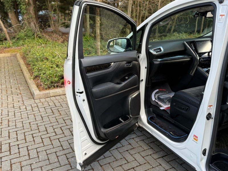 Used Toyota Vellfire 2016 for sale - 78201366: Photo 24