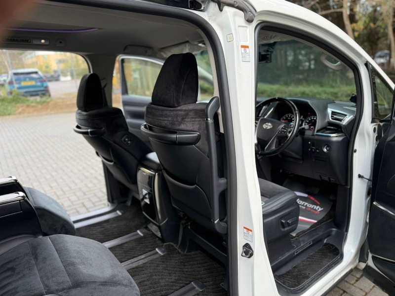 Used Toyota Vellfire 2016 for sale - 78201366: Photo 25