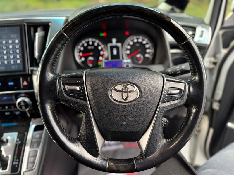 Used Toyota Vellfire 2016 for sale - 78201366: Photo 35