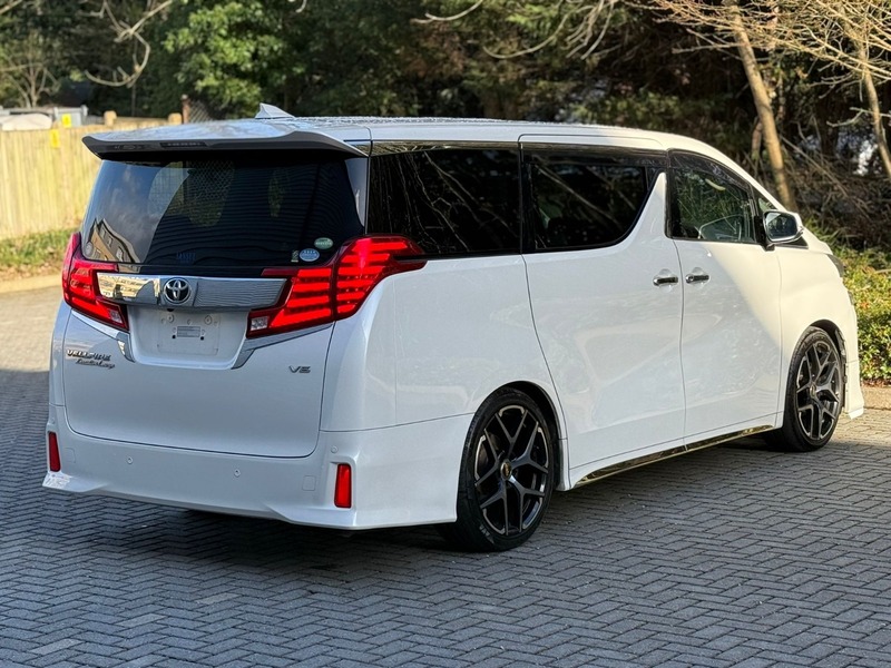 Used Toyota Vellfire 2016 for sale - 78201366: Photo 8