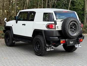 Used Toyota FJ Cruiser 2014 for sale - 78542053: Photo