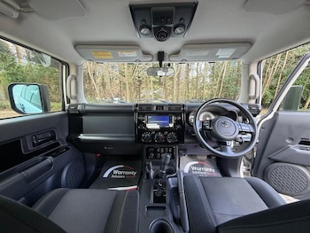 Used Toyota FJ Cruiser 2014 for sale - 78542053: Photo