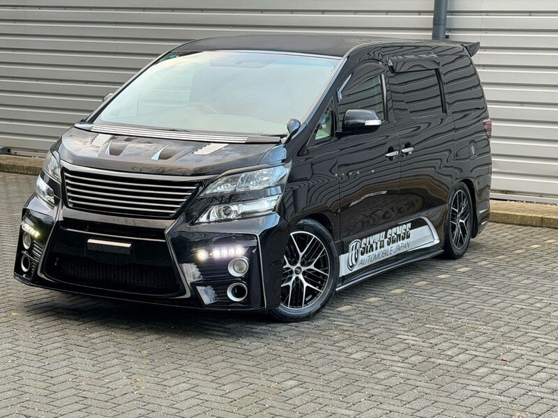 Used Toyota Vellfire 2014 for sale - 77452721: Photo 12