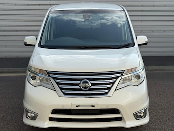 Used Nissan Serena 2015 for sale - 75537724: Photo
