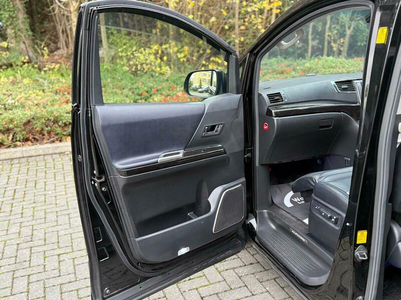 Used Toyota Alphard 2012 for sale - 76655567: Photo 14