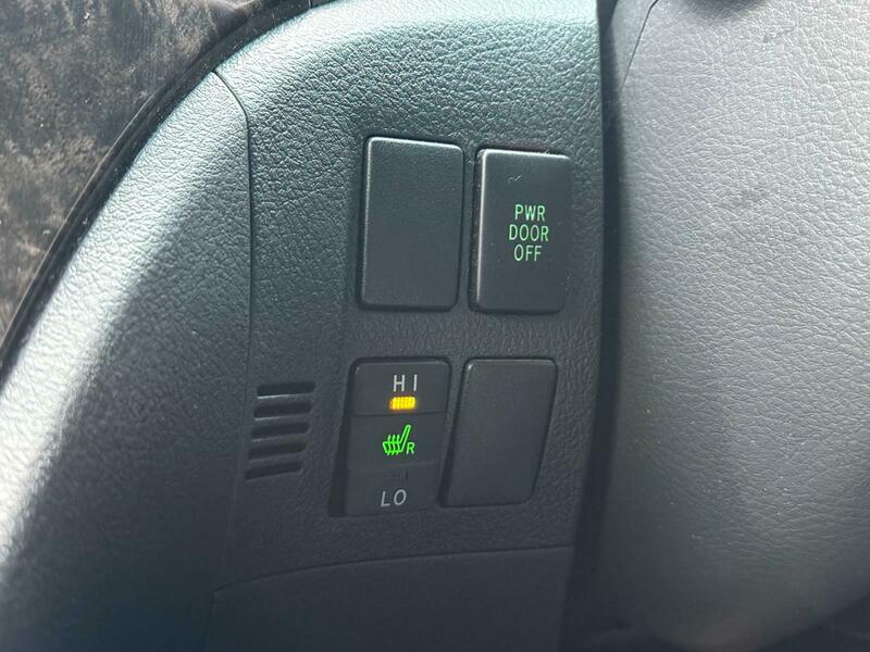 Used Toyota Alphard 2012 for sale - 76655567: Photo 23