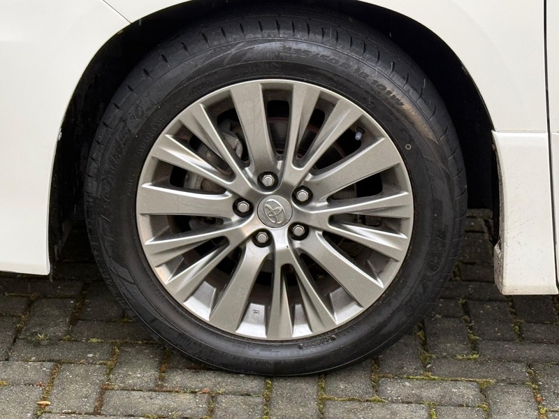 Used Toyota Alphard 2014 for sale - 76941700: Photo 25