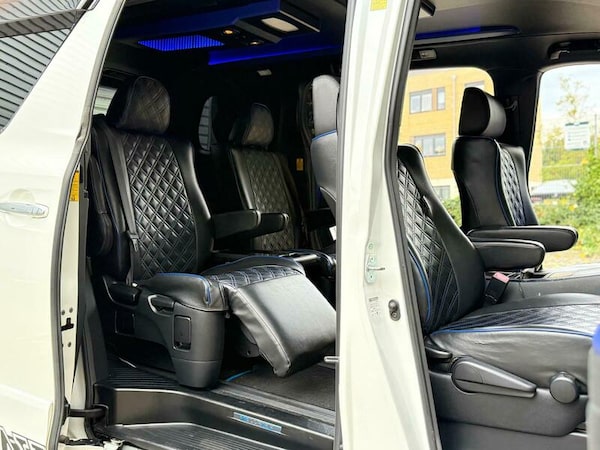 Used Toyota Vellfire 2013 for sale - 76163741: Photo 3