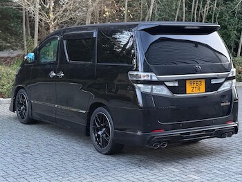 Used Toyota Vellfire 2014 for sale - 78497131: Photo