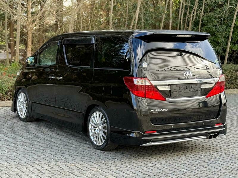 Used Toyota Alphard 2013 for sale - 77558360: Photo 11