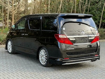 Used Toyota Alphard 2013 for sale - 77558360: Photo