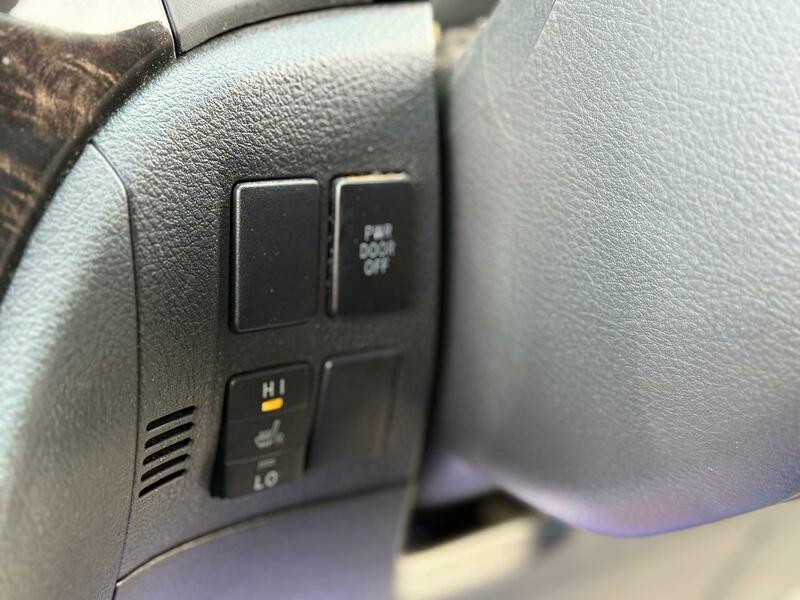 Used Toyota Alphard 2013 for sale - 77558360: Photo 32