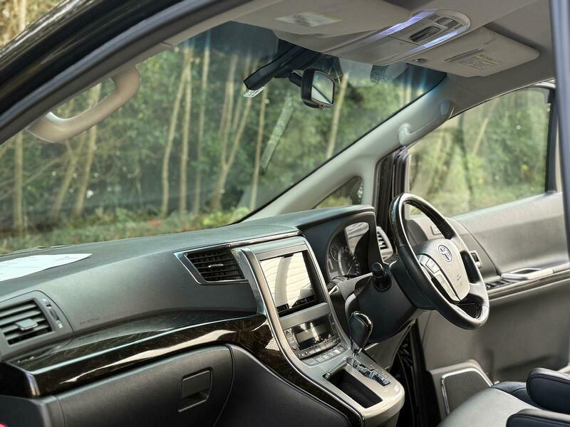 Used Toyota Alphard 2013 for sale - 77558360: Photo 35
