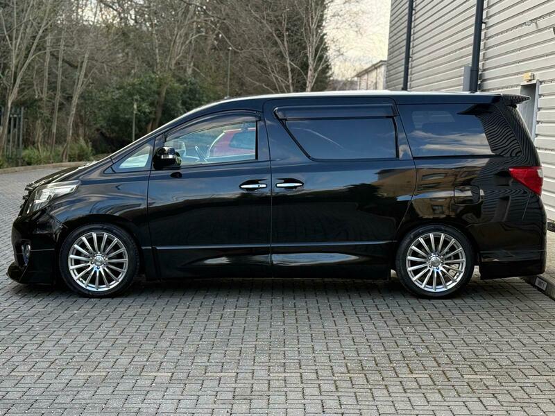Used Toyota Alphard 2013 for sale - 77558360: Photo 6