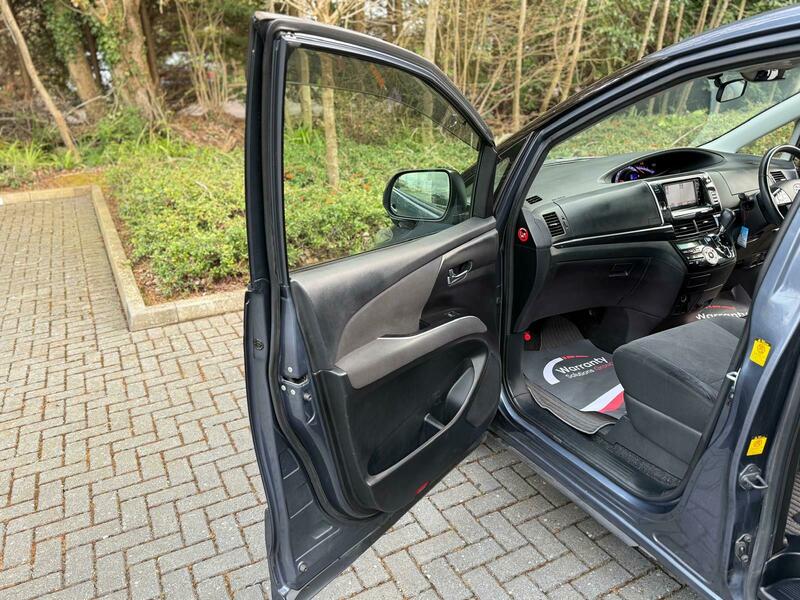 Used Toyota Estima 2014 for sale - 78045214: Photo 18