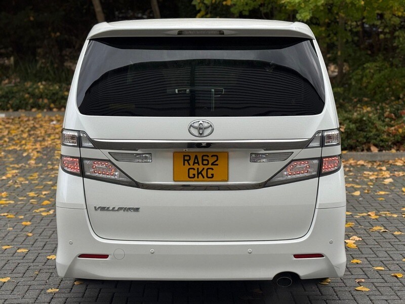 Used Toyota Vellfire 2025 for sale - 76323872: Photo 8