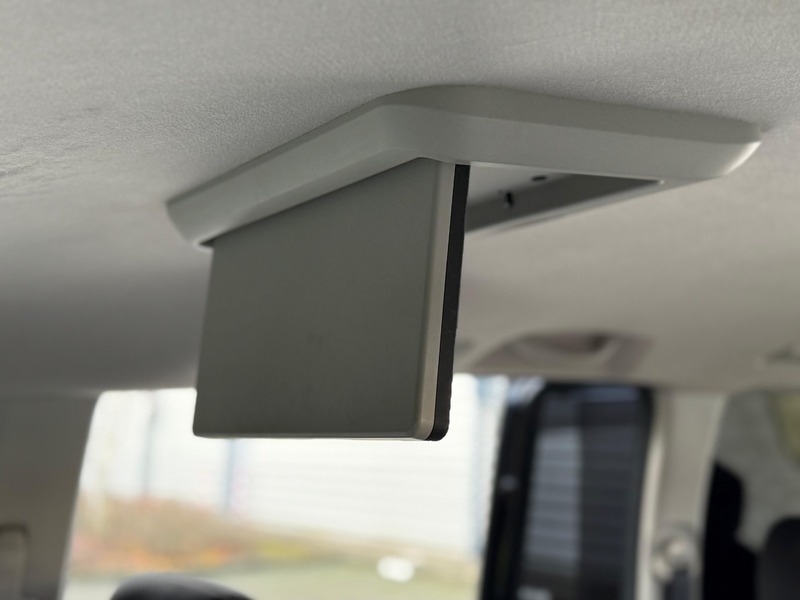 Used Nissan Serena 2015 for sale - 77241828: Photo 28