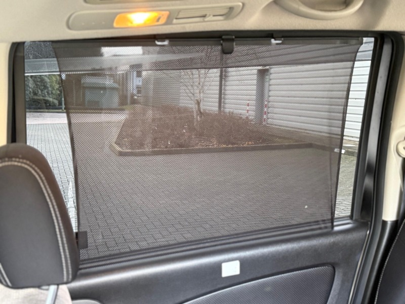 Used Nissan Serena 2015 for sale - 77241828: Photo 29