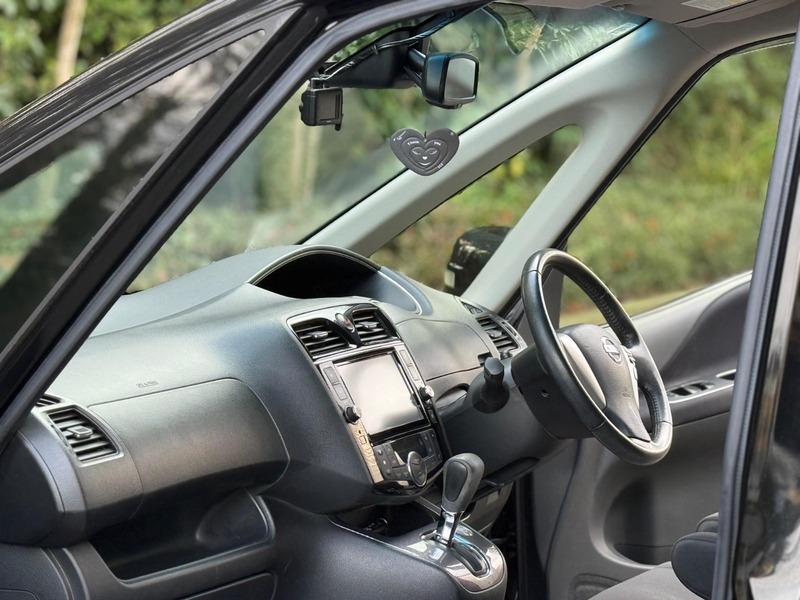 Used Nissan Serena 2015 for sale - 77241828: Photo 3