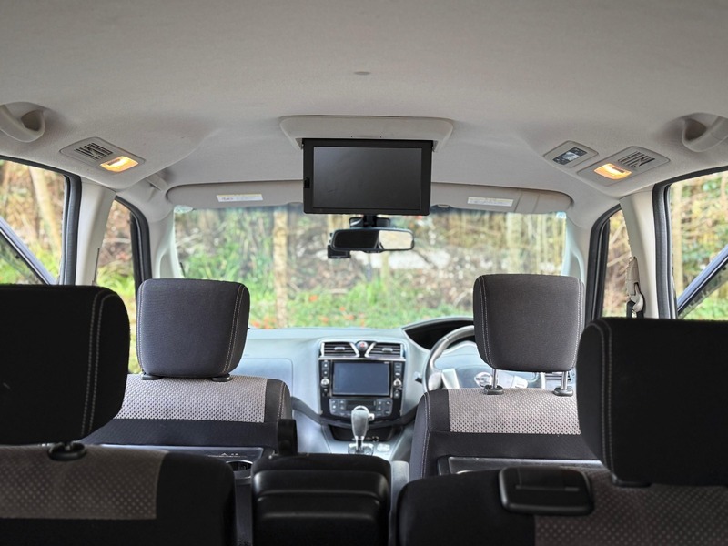 Used Nissan Serena 2015 for sale - 77241828: Photo 5