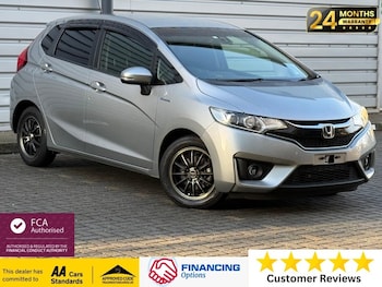 2016 - FIT 2016- Hybrid| Excellent MPG