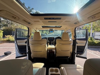 Used Toyota Alphard 2018 for sale - 79589399: Photo