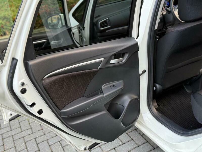 Used Honda Jazz 2014 for sale - 77162066: Photo 16