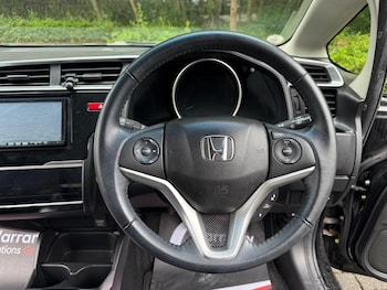 Used Honda Jazz 2014 for sale - 78830623: Photo