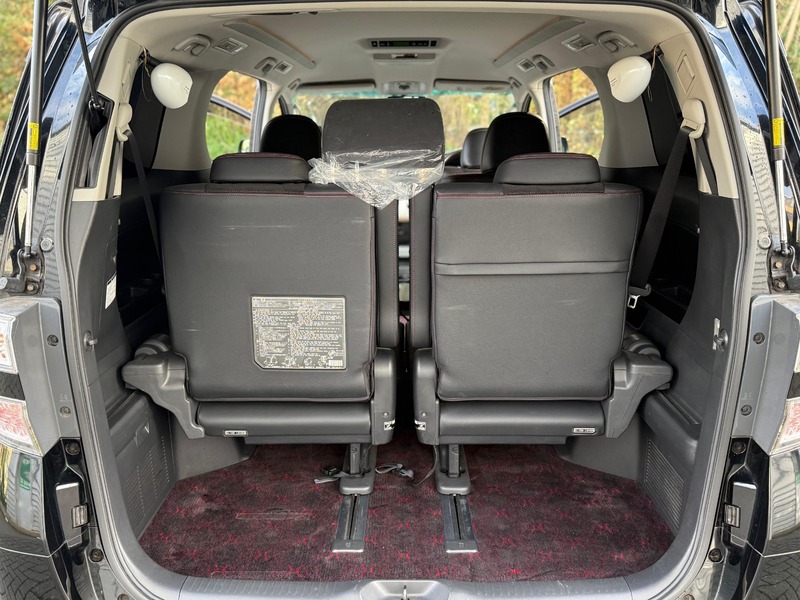 Used Toyota Vellfire 2013 for sale - 76941701: Photo 33