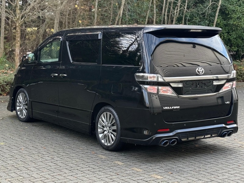 Used Toyota Vellfire 2013 for sale - 76941701: Photo 9