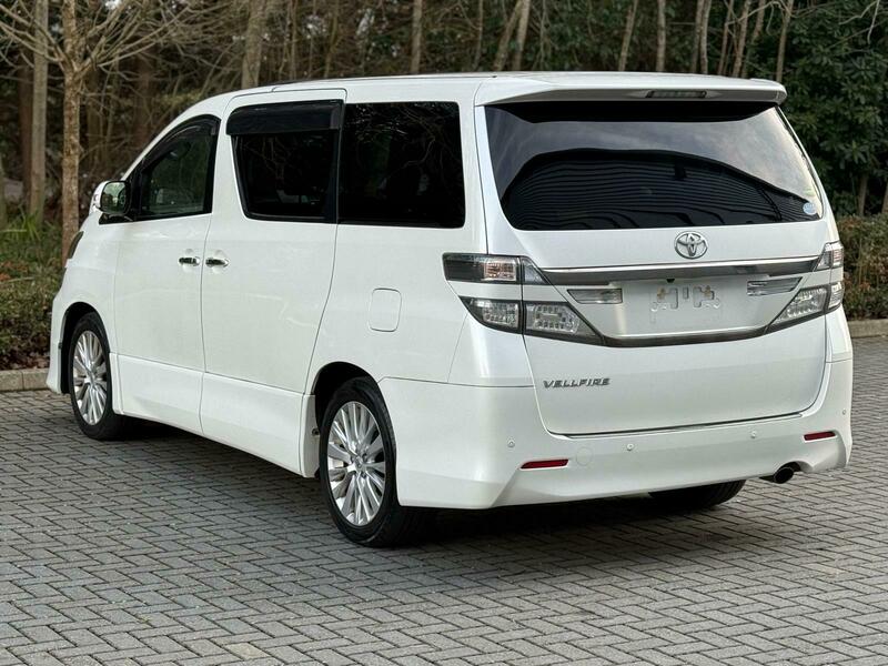 Used Toyota Vellfire 2013 for sale - 77342422: Photo 10