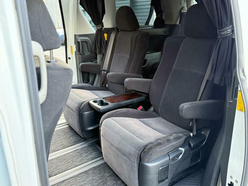 Used Toyota Vellfire 2013 for sale - 77342422: Photo 13