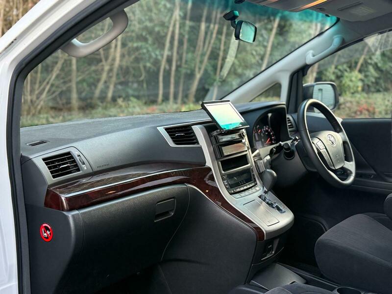 Used Toyota Vellfire 2013 for sale - 77342422: Photo 17