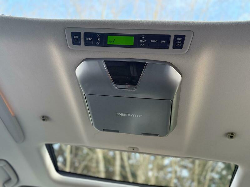 Used Toyota Vellfire 2013 for sale - 77342422: Photo 25