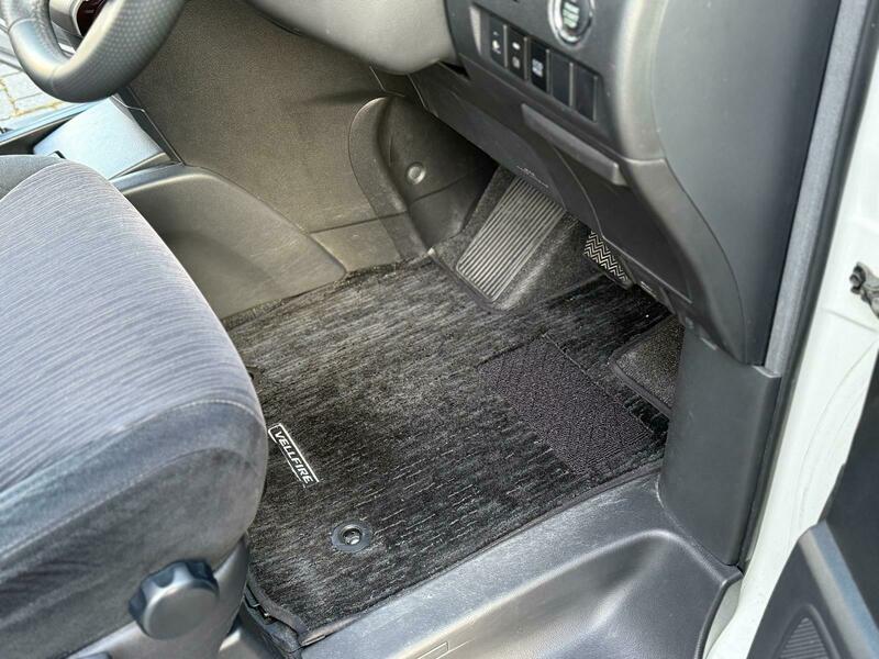 Used Toyota Vellfire 2013 for sale - 77342422: Photo 30